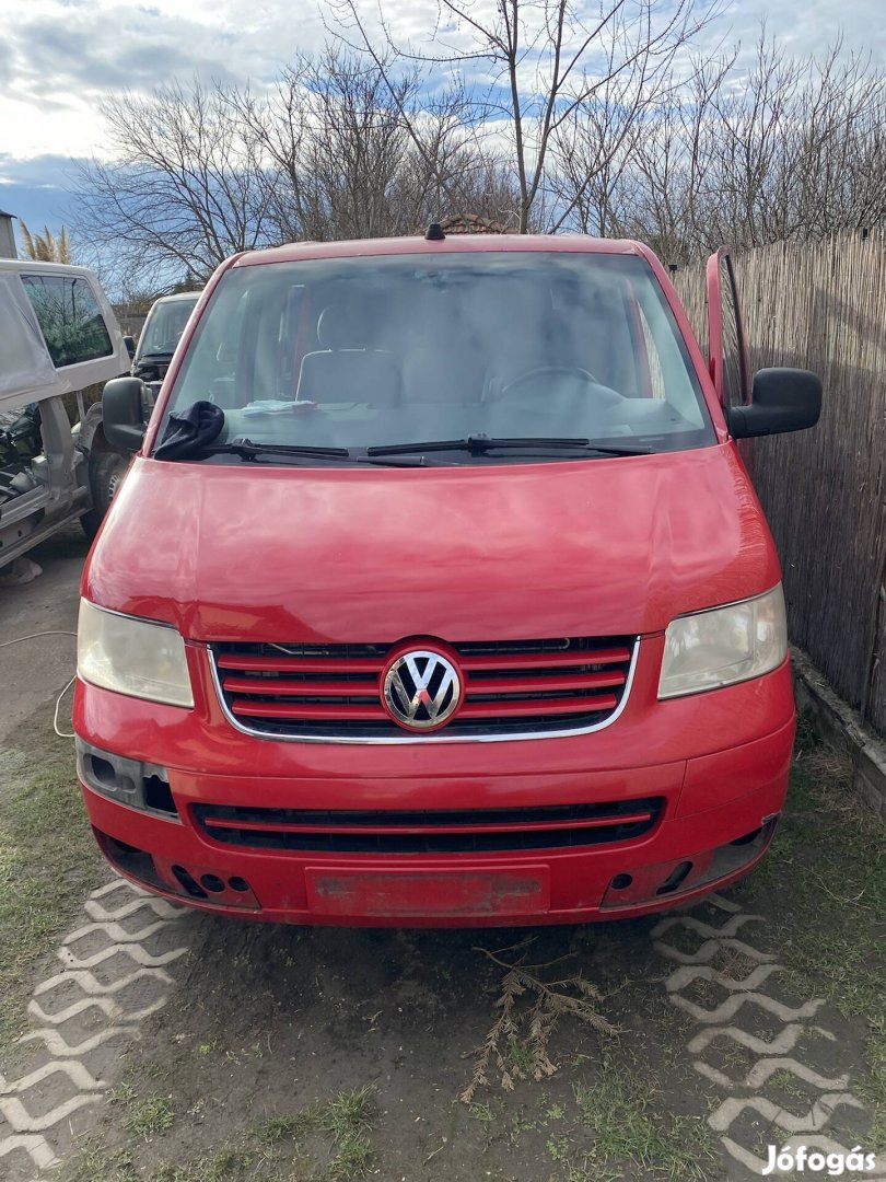 Volkswagen Transporter T5 1.9-2.5 pdtdi alkatrészek