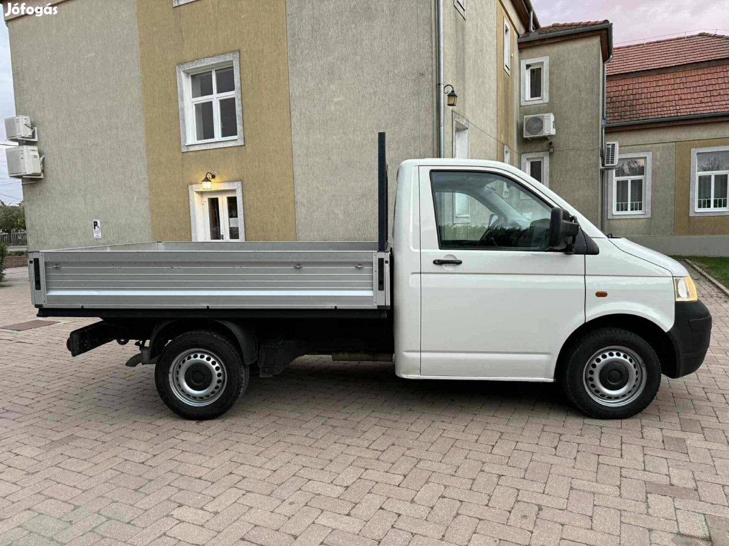 Volkswagen Transporter T5 1.9 TDI Basic Valós 1...