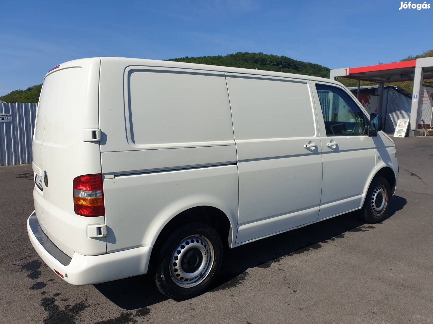 Volkswagen Transporter T5 1.9 TDI 