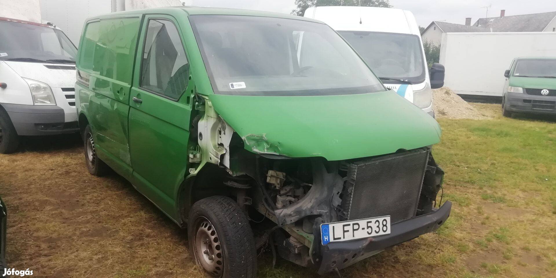 Volkswagen Transporter T5 1.9 pdtd hiányosan eladó. LFP