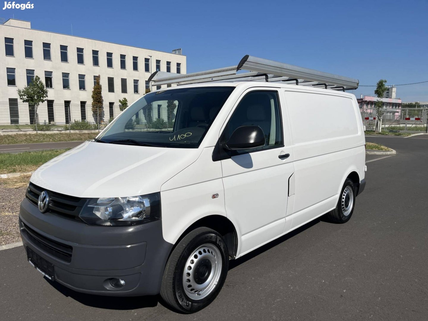Volkswagen Transporter T5 2.0 CR TDI végig veze...