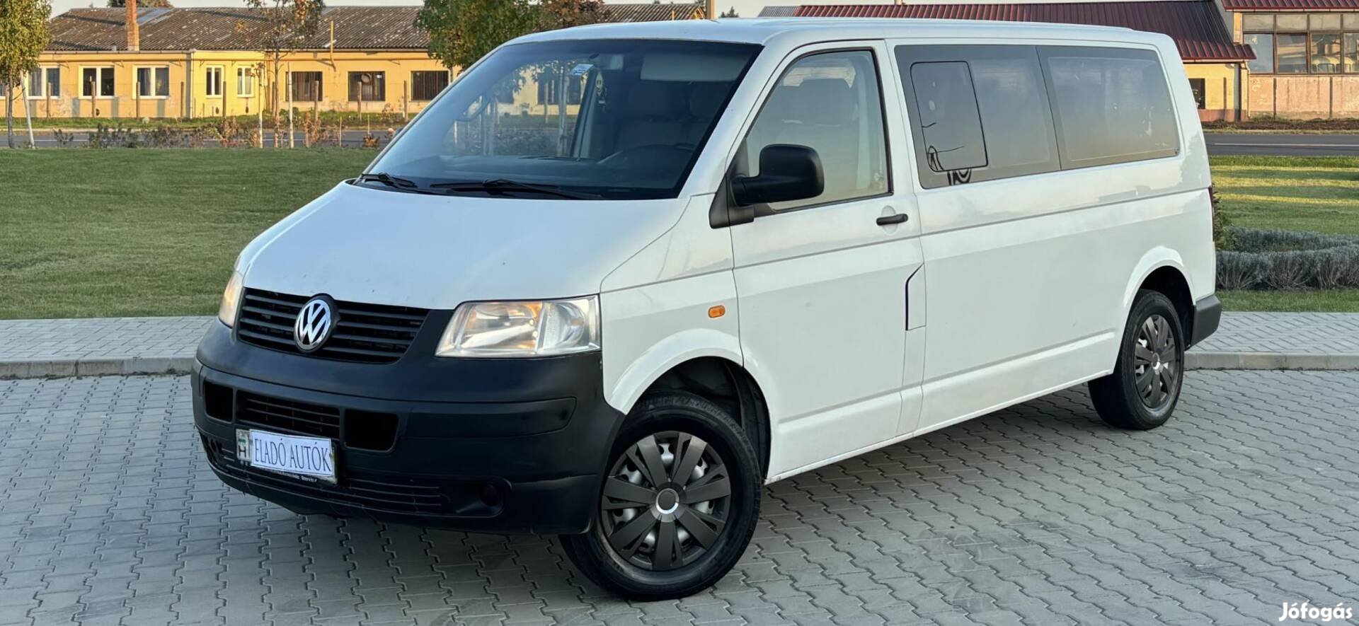 Volkswagen Transporter T5 2.5 TDI Caravelle Com...