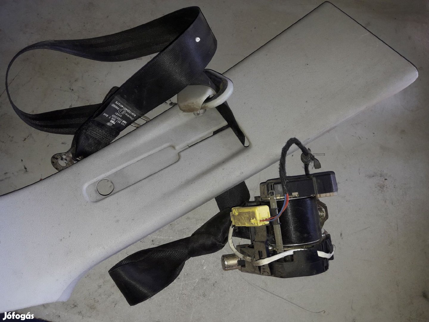 Volkswagen Transporter T5 Jobb Első Biztonsági Öv