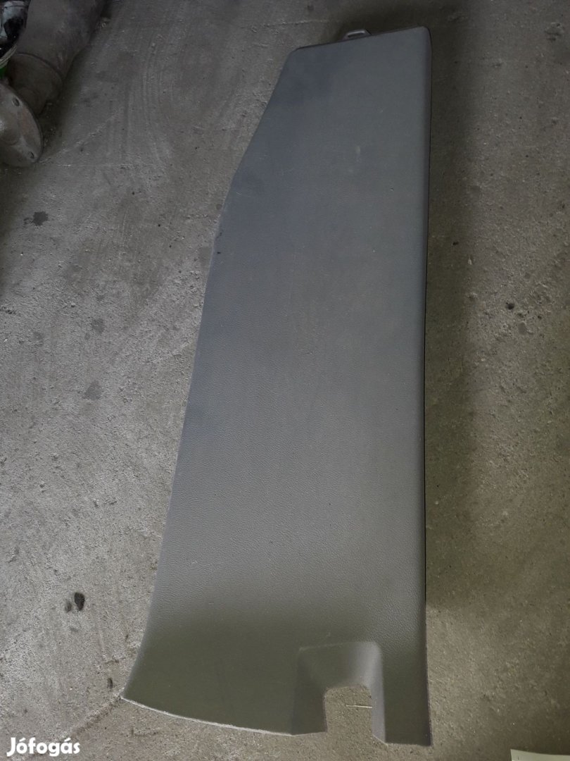 Volkswagen Transporter T5 Jobb B Oszlop Beltéri Takaró