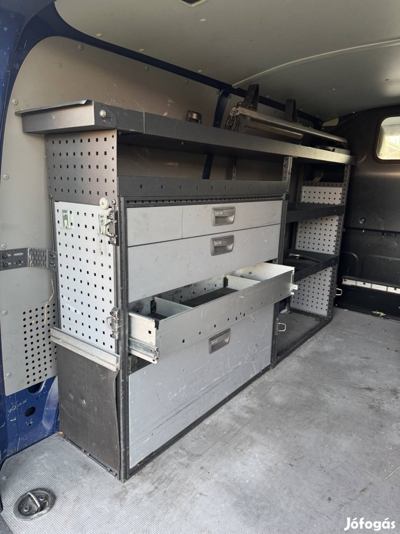 Volkswagen Transporter T5 T6 Polcrendszer 