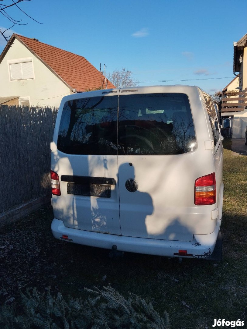 Volkswagen Transporter T5 hatsó ajtók