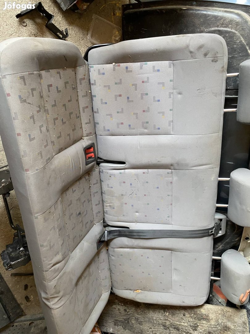 Volkswagen Transporter T5 hátsó üléssor