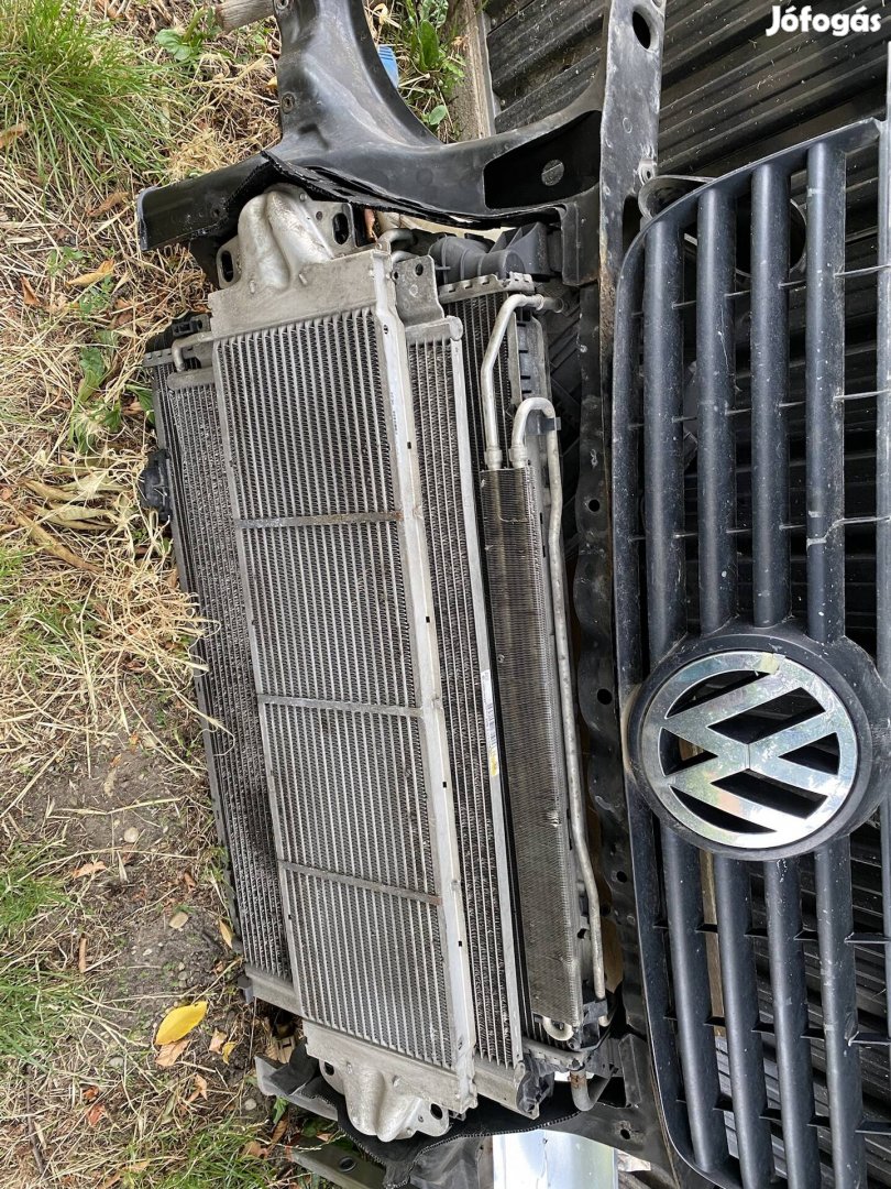 Volkswagen Transporter T5 komplett homlokfal