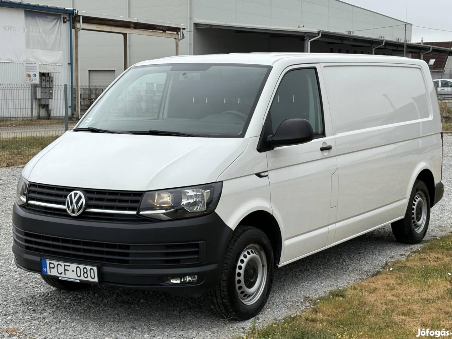 Volkswagen Transporter T6 2.0 TDi BMT HT (3 sze...