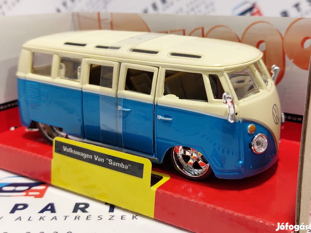 Volkswagen Transporter - Samba - Bburago - 1:32 1/32 modellautó