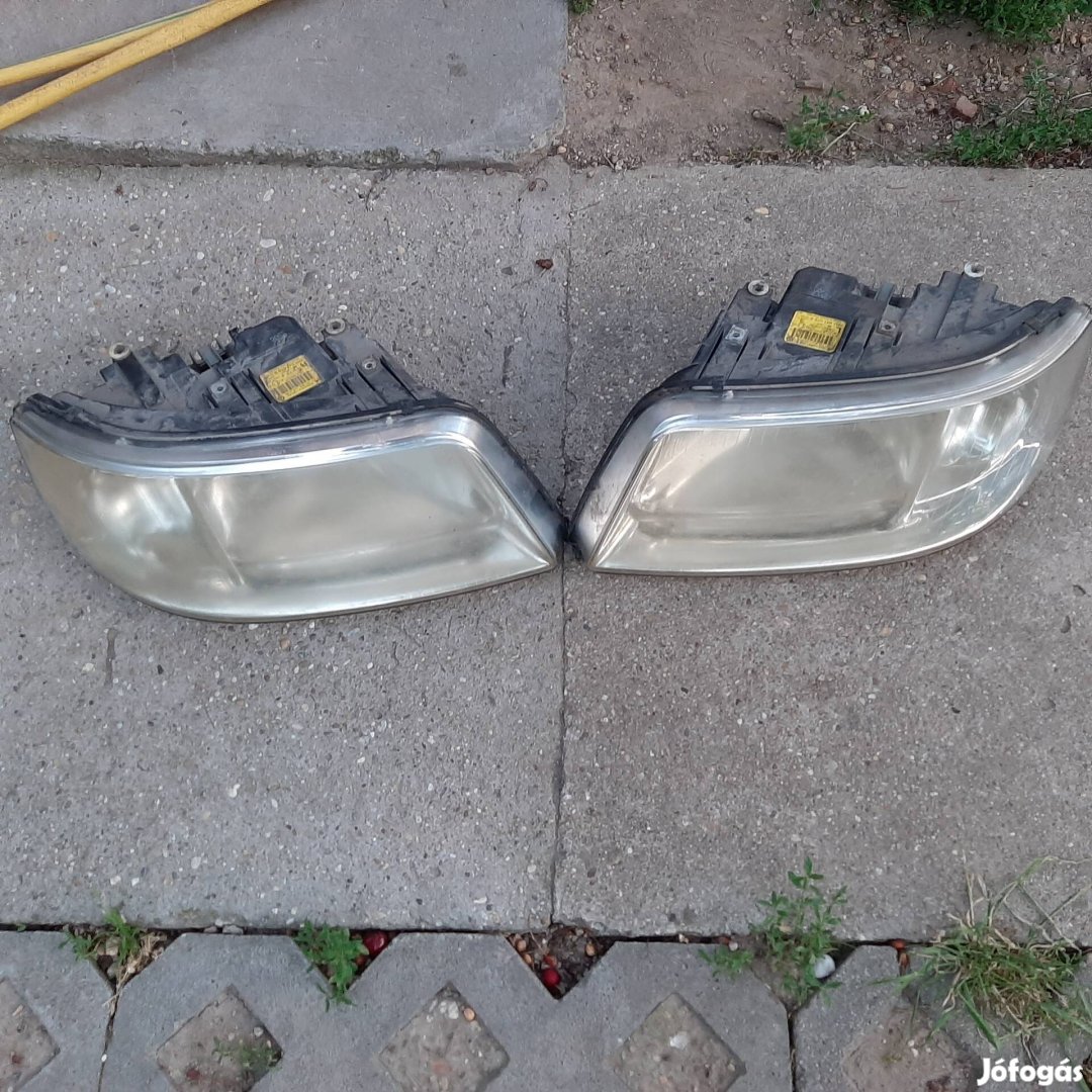 Volkswagen Transporter fényszóró