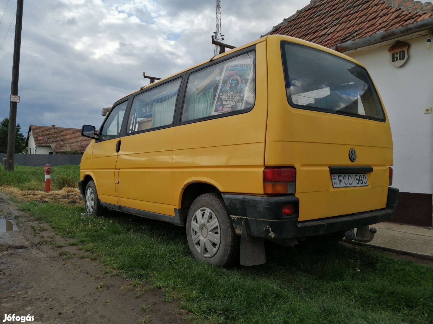 Volkswagen Transporter kisbusz