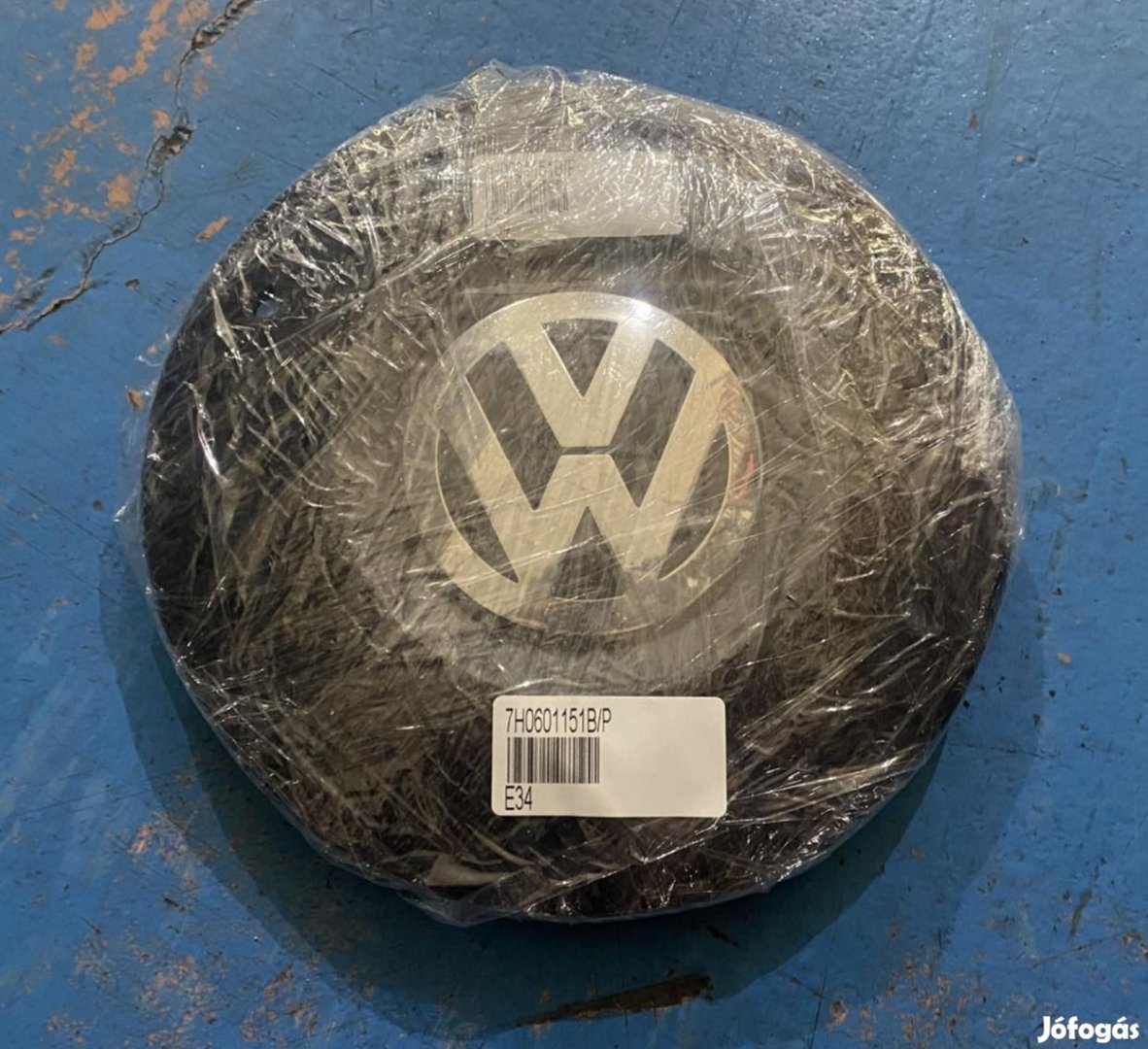 Volkswagen Transpoter dísztárcsa 7H0601151B eladó