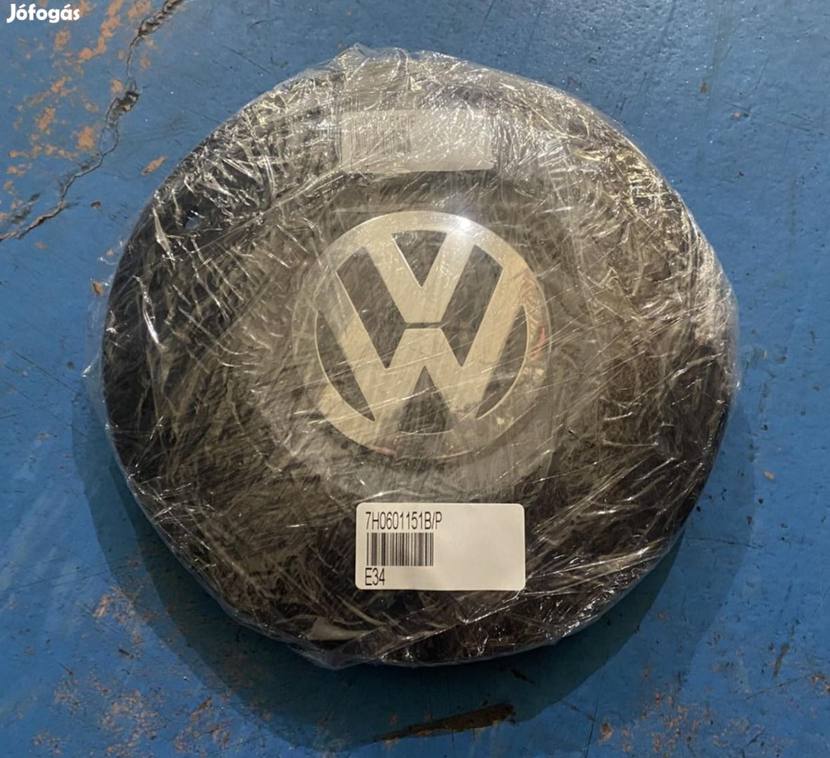 Volkswagen Transpoter dísztárcsa 7H0601151B eladó