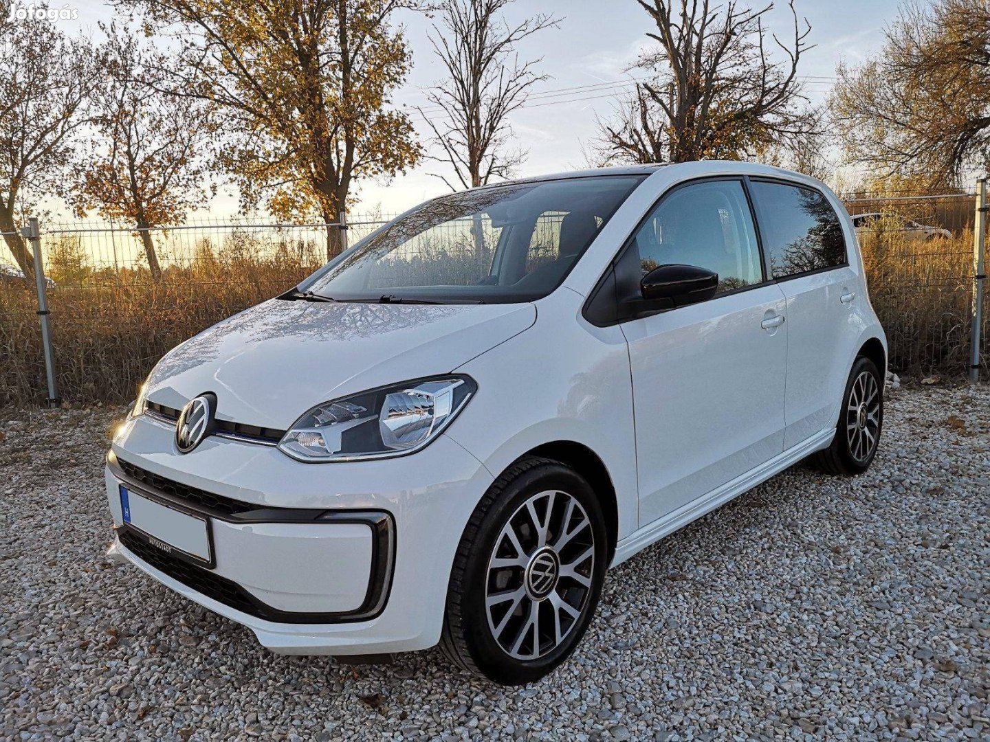 Volkswagen UP e-Up! Első tulajdonostól.Garanciá...