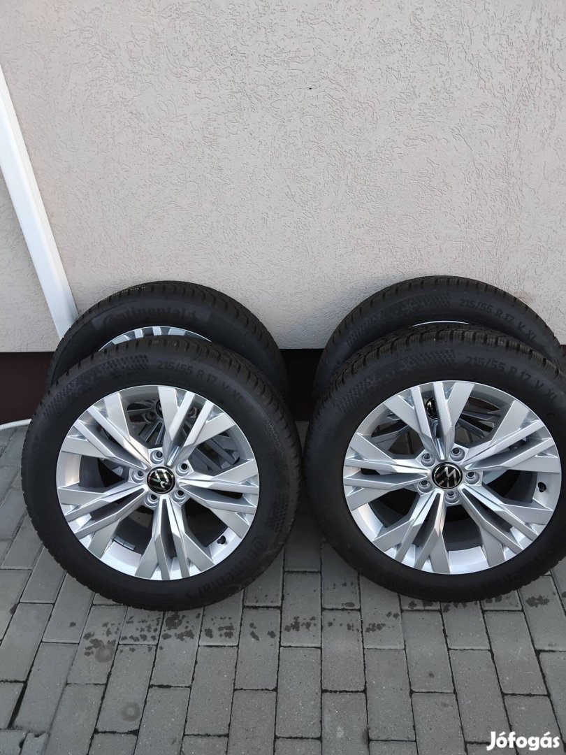 Volkswagen Új, 2024 felni szett teli gumiva akciós!!