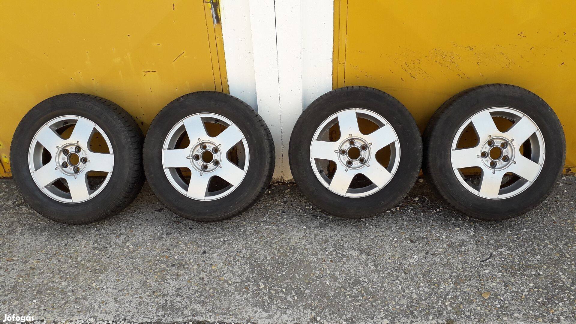Volkswagen VW 15" 15 5x100 alufelnik 1J0601025B