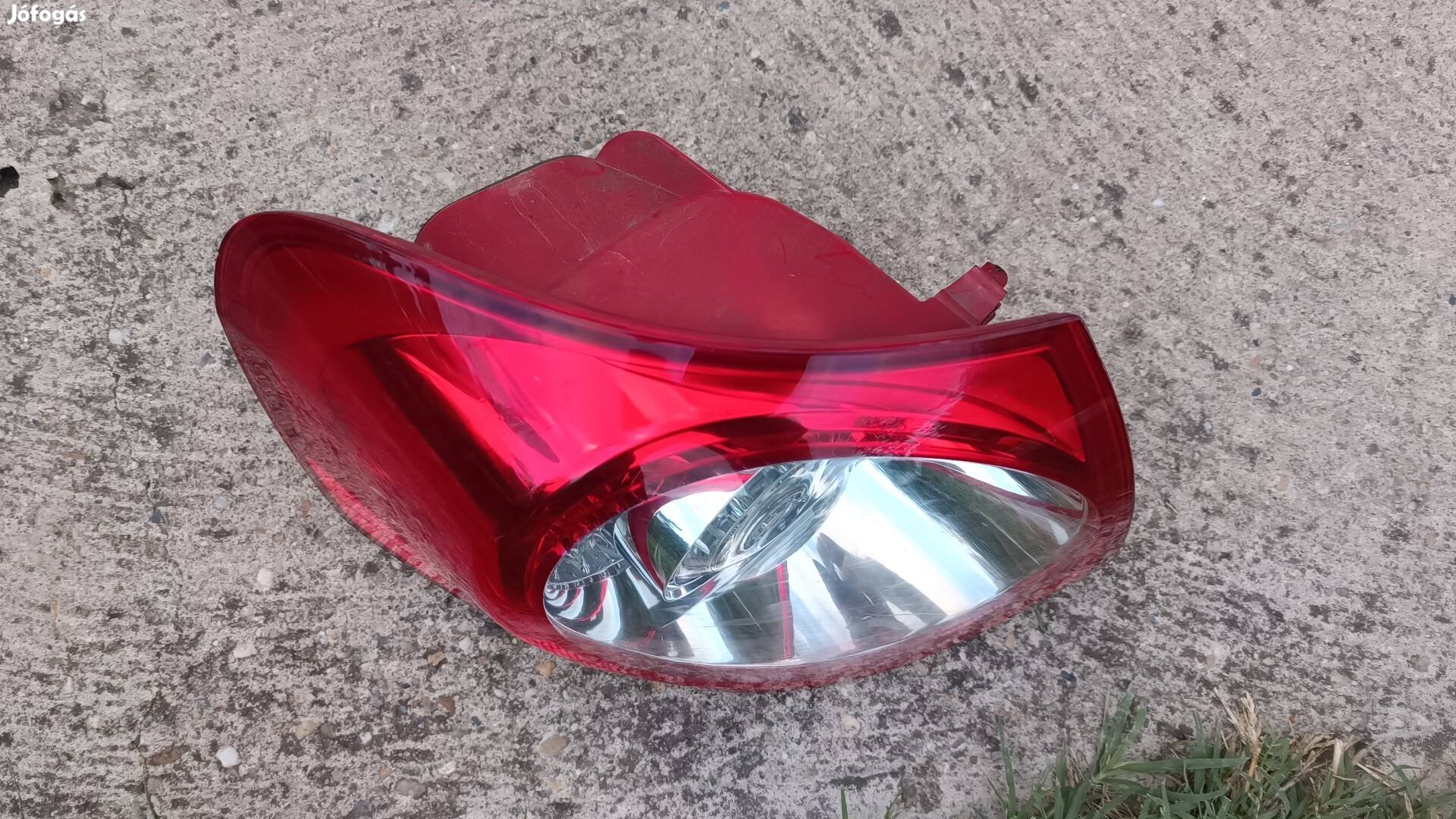 Volkswagen VW Passat B6 kombi bal hátsó gyári lámpa LED
