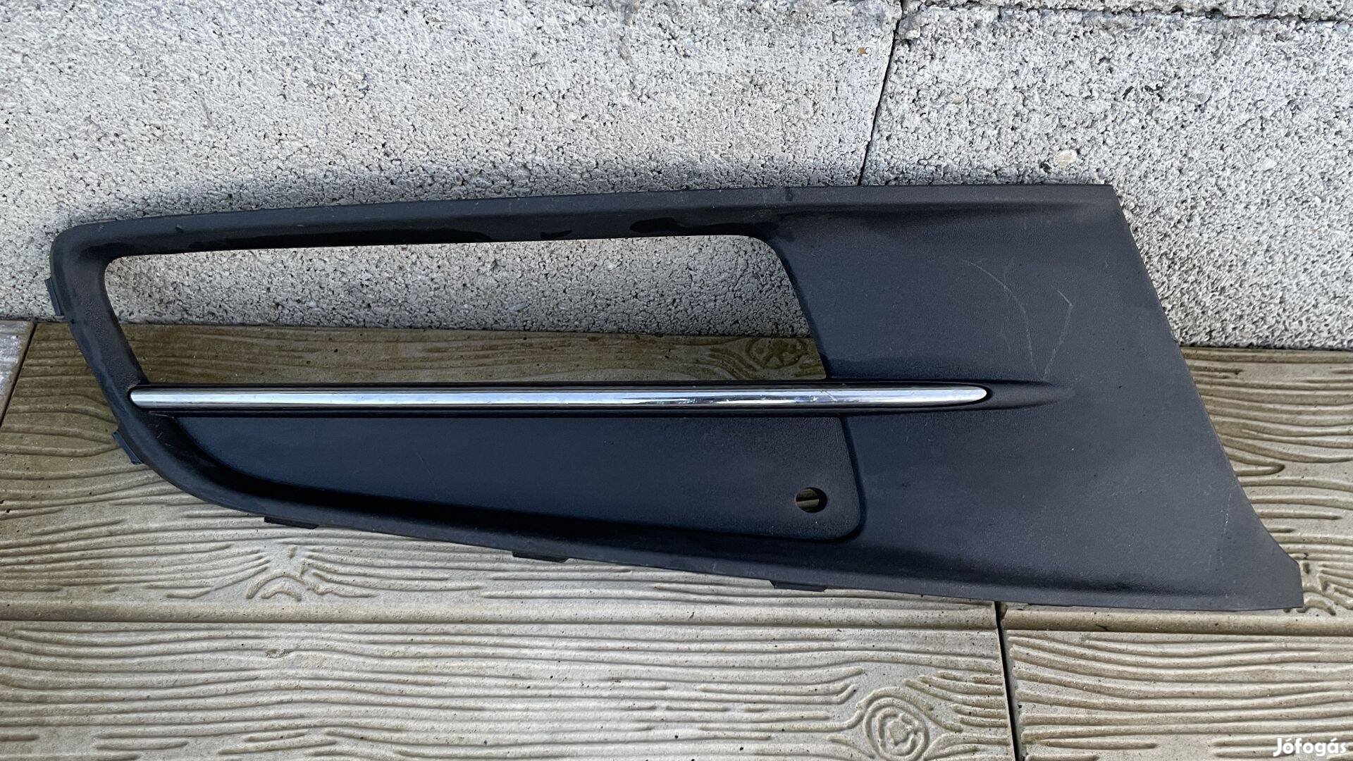 Volkswagen VW Sharan első lökhárító jobb uldaéi rács 7N0853666B