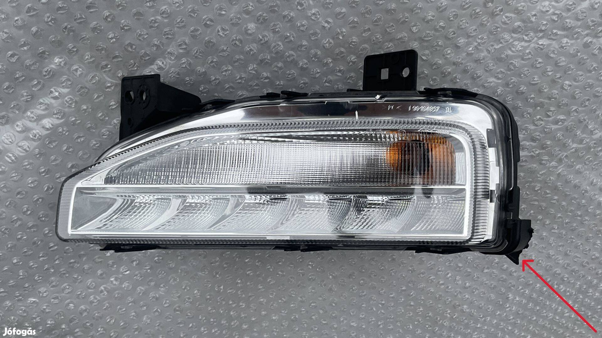Volkswagen VW T-ROC bal oldali nappal menetfény 2GA941055J