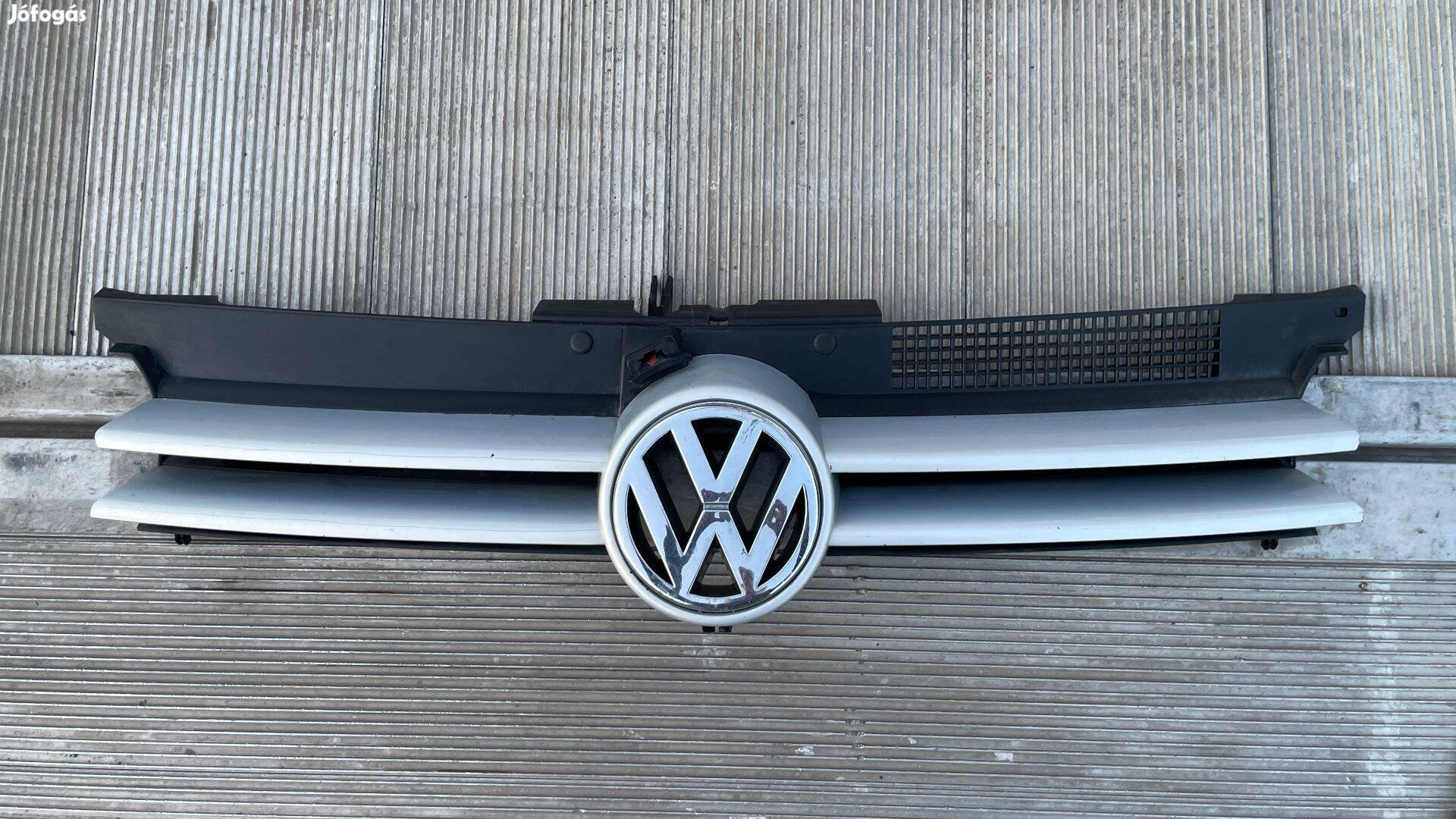 Volkswagen VW golf IV 4 díszrács hütőrács 1J0853655D
