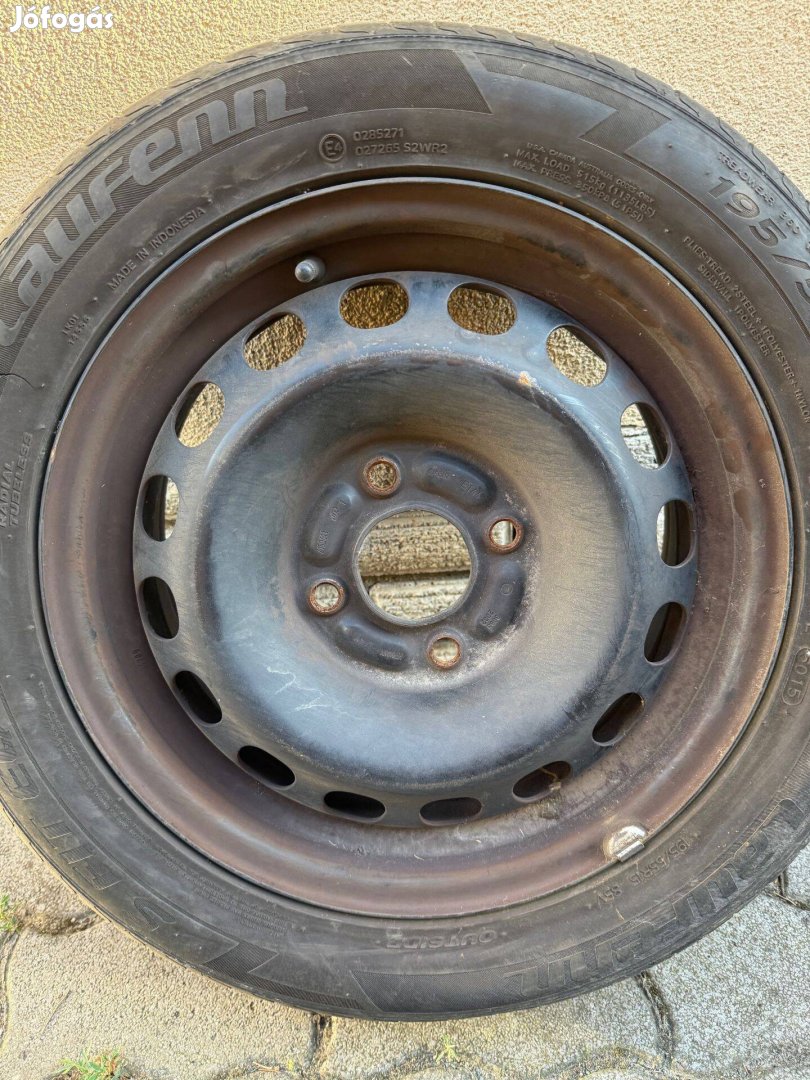 Volkswagen acélfelni 15" 6J 15H2 ET44 4db