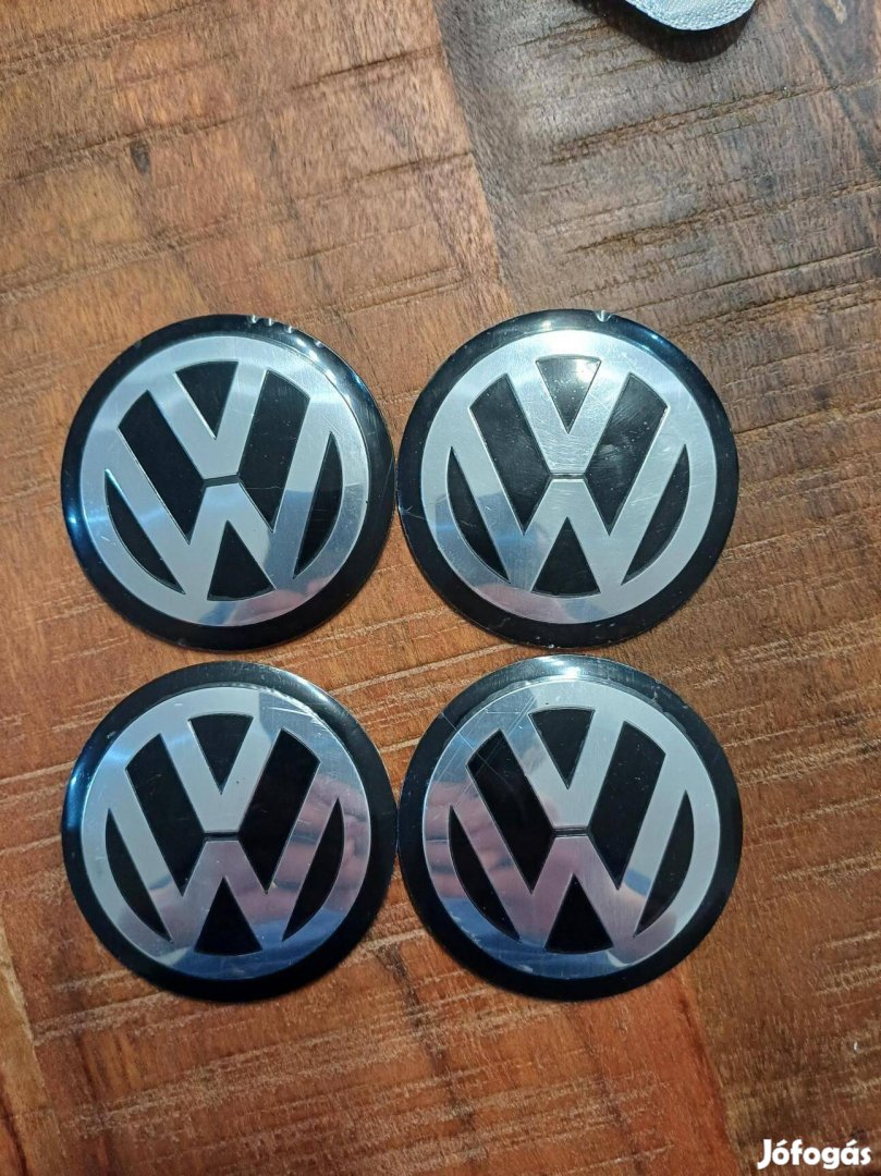 Volkswagen dísztárcsa embléma felni közép matrica 65 mm