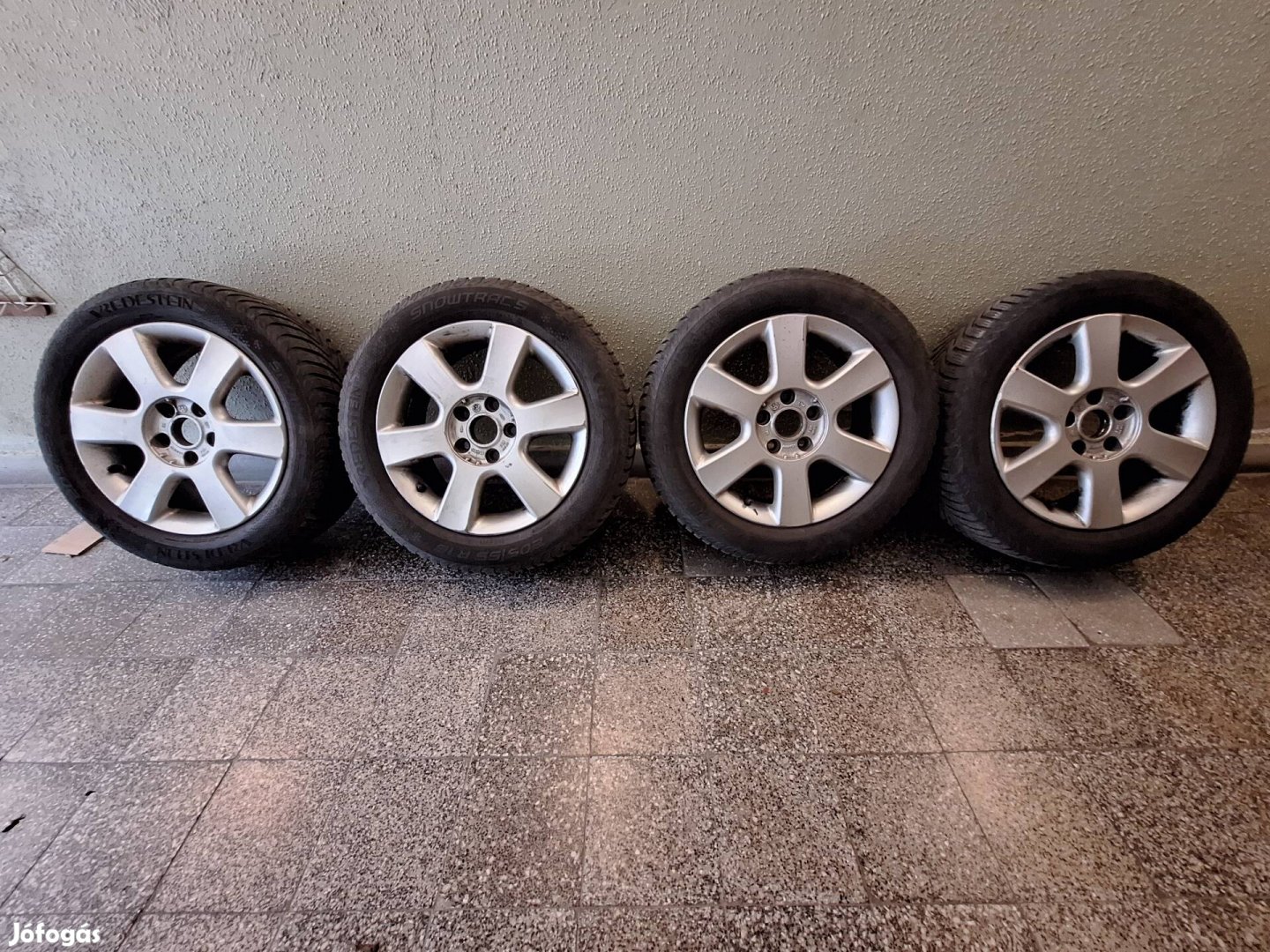 Volkswagen felni garnitúra eladó 16"