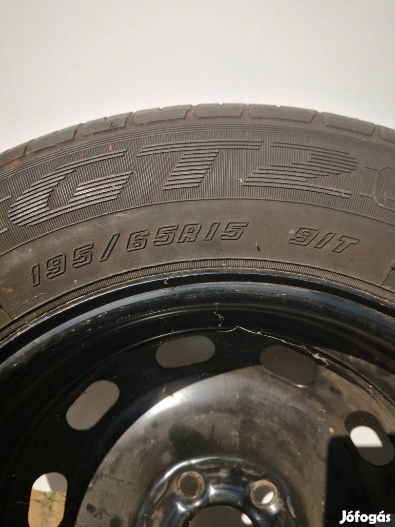 Volkswagen felni gumival 195/65 R15 5x100