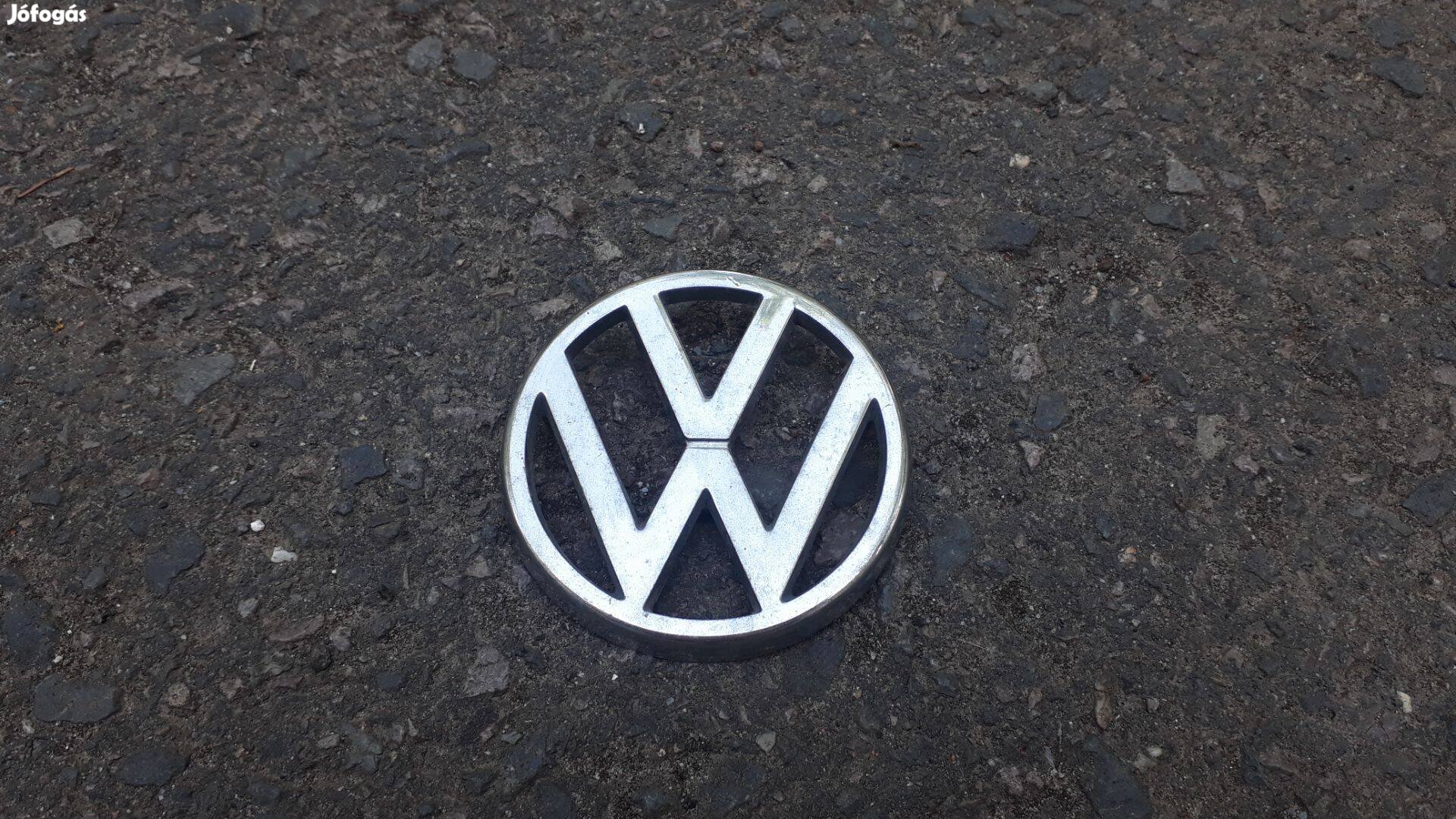 Volkswagen golf 1 grill rács embléma VW logó
