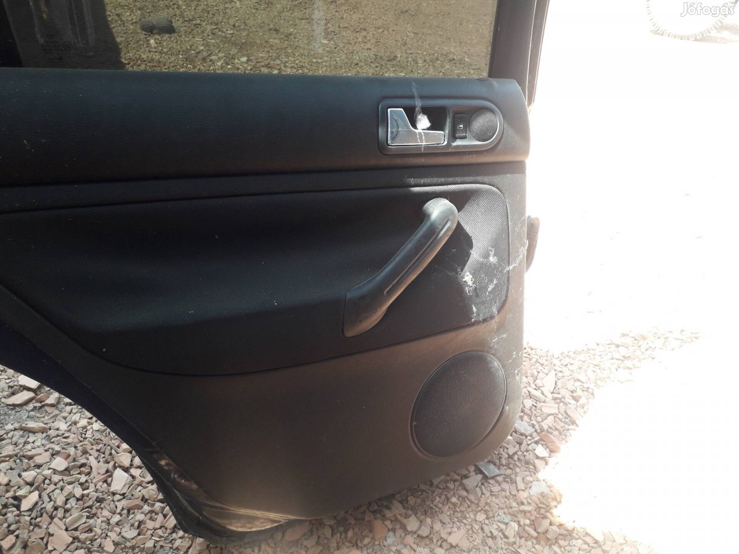Volkswagen golf 4 bal hátsó ajtó