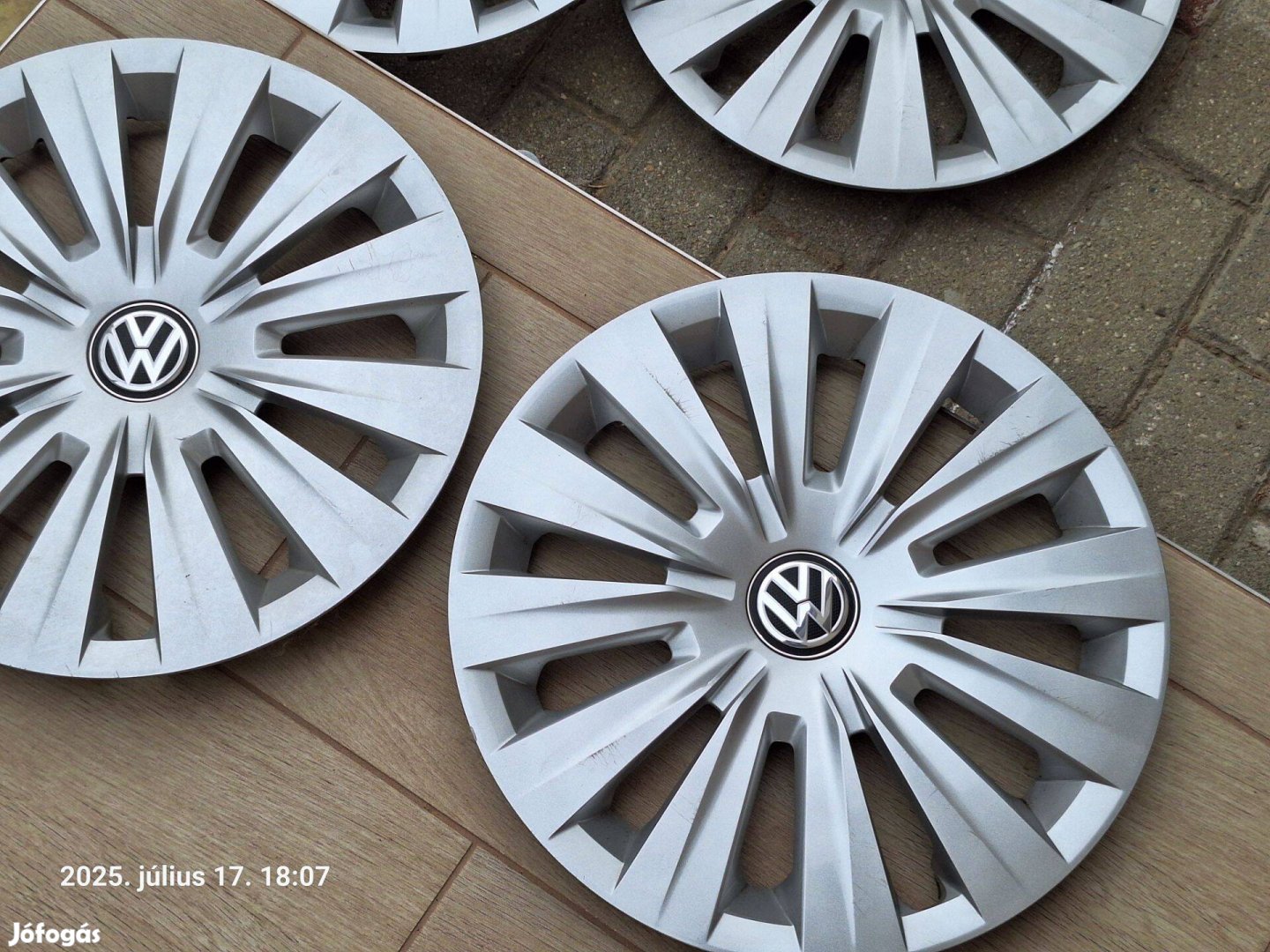 Volkswagen golf 7 dísztárcsa eladó