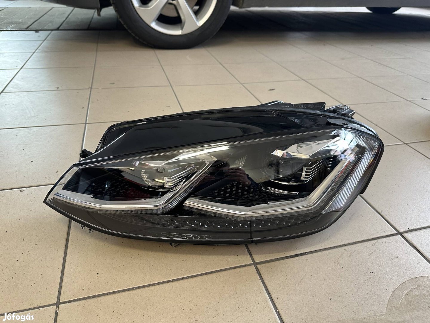 Volkswagen golf 7 fényszóró lámpa