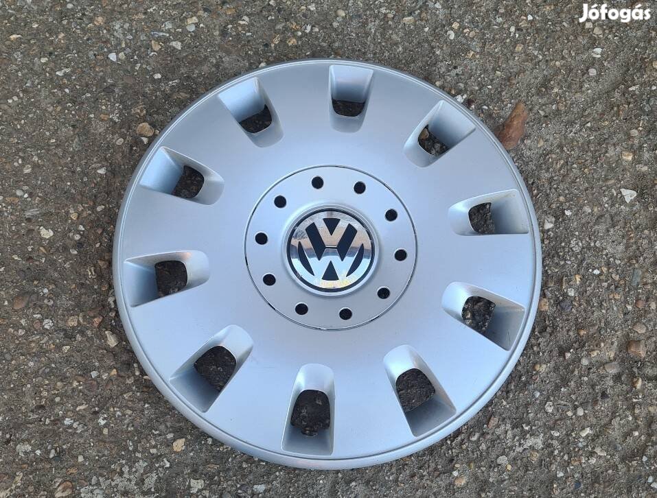 Volkswagen gyári 16" ezüst dísztárcsa.