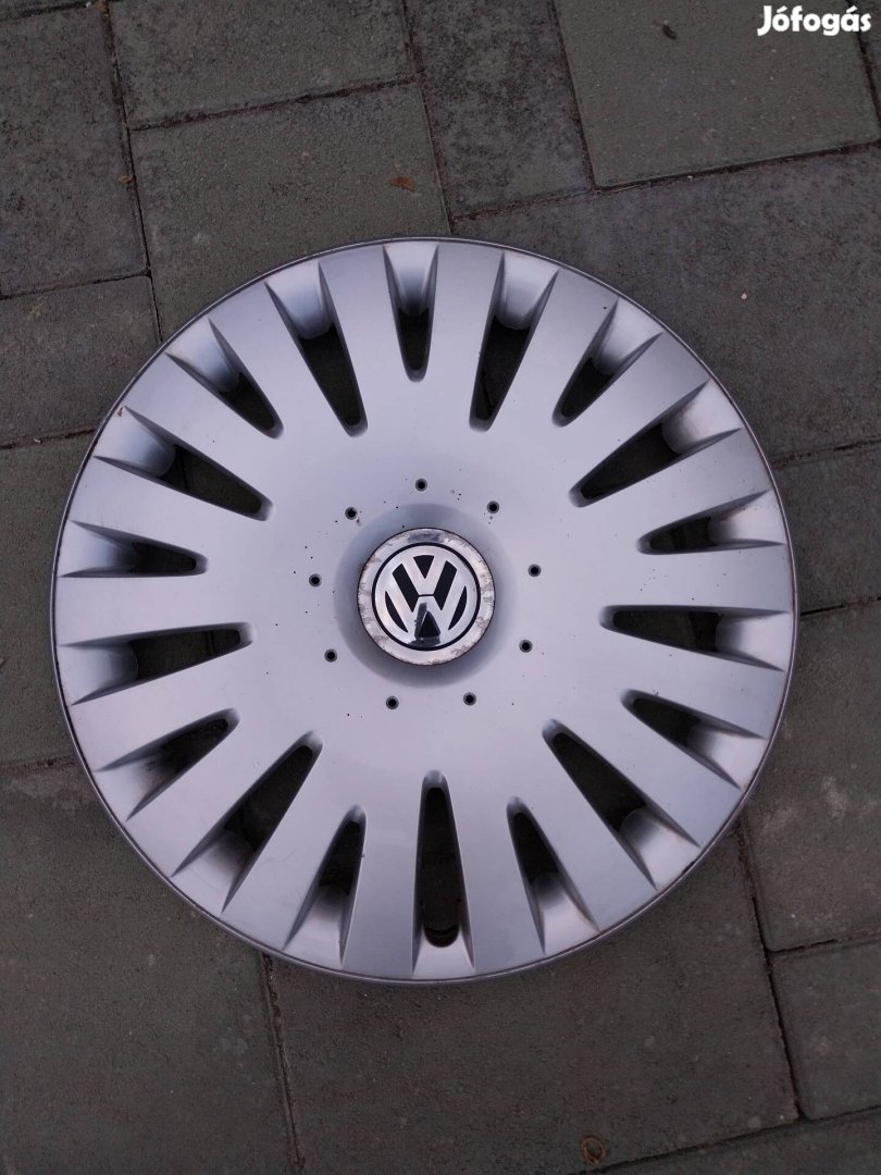 Volkswagen gyári 16" os 4db dísztárcsa eladó 