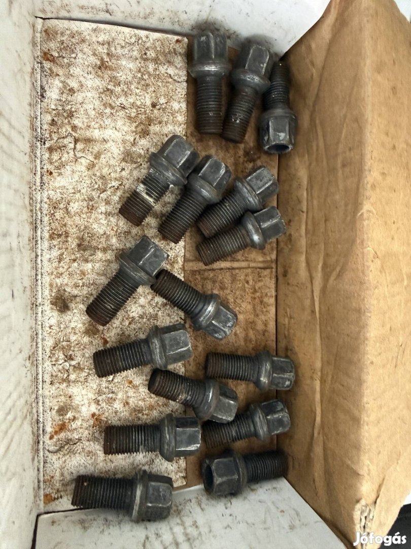 Volkswagen kerékcsavar