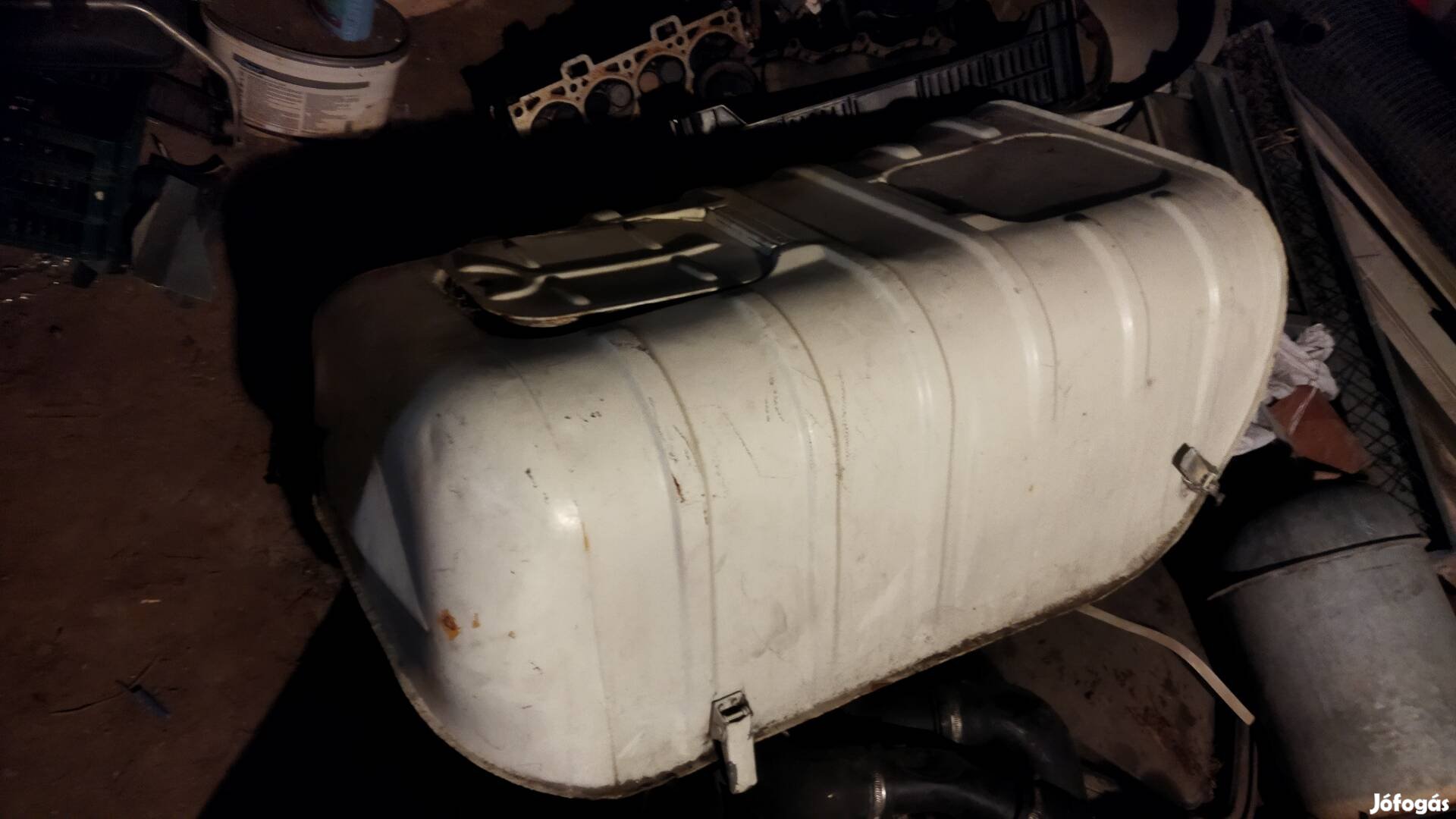 Volkswagen lt 28 motorháztető