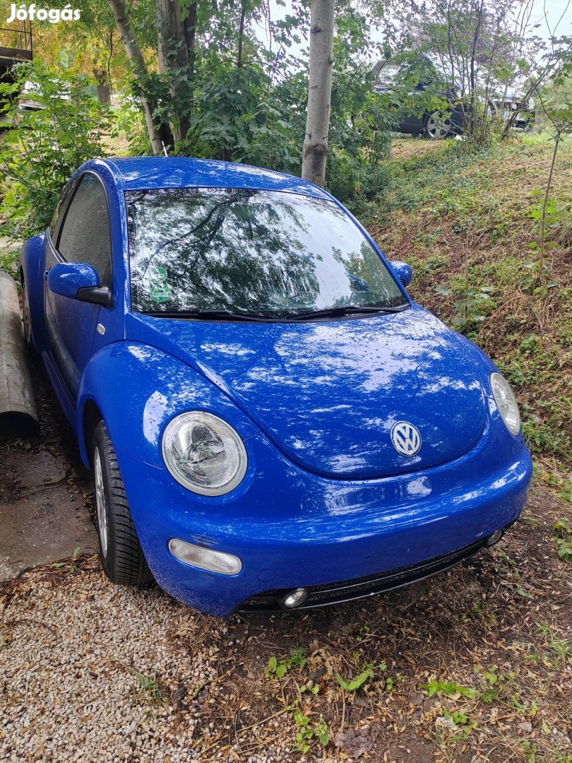 Volkswagen new Beetle 1.6 benzin alkatrészek eladók 