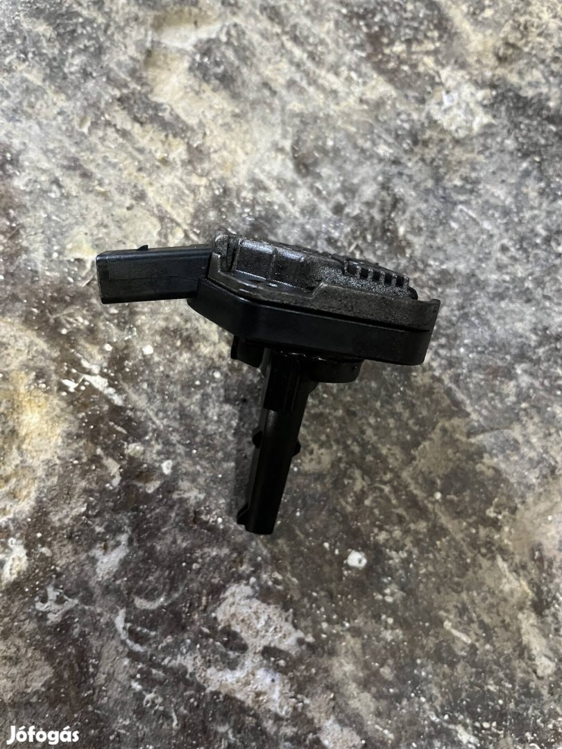 Volkswagen olaj szint jeladó