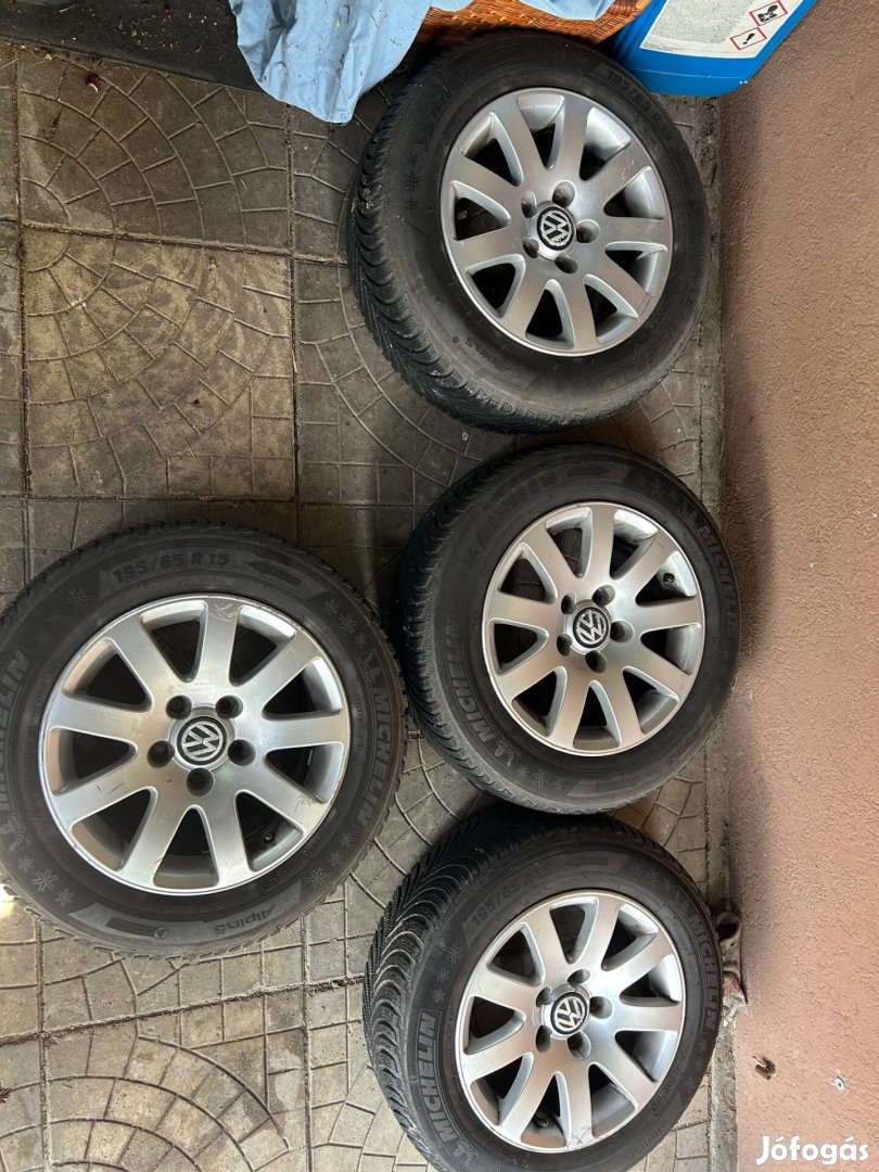 Volkswagen passat golf bora alufelni téli gumival