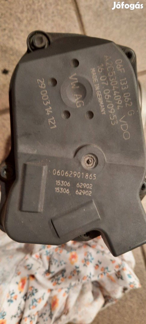 Volkswagen pillangószelep 06F133062G A2C53044094