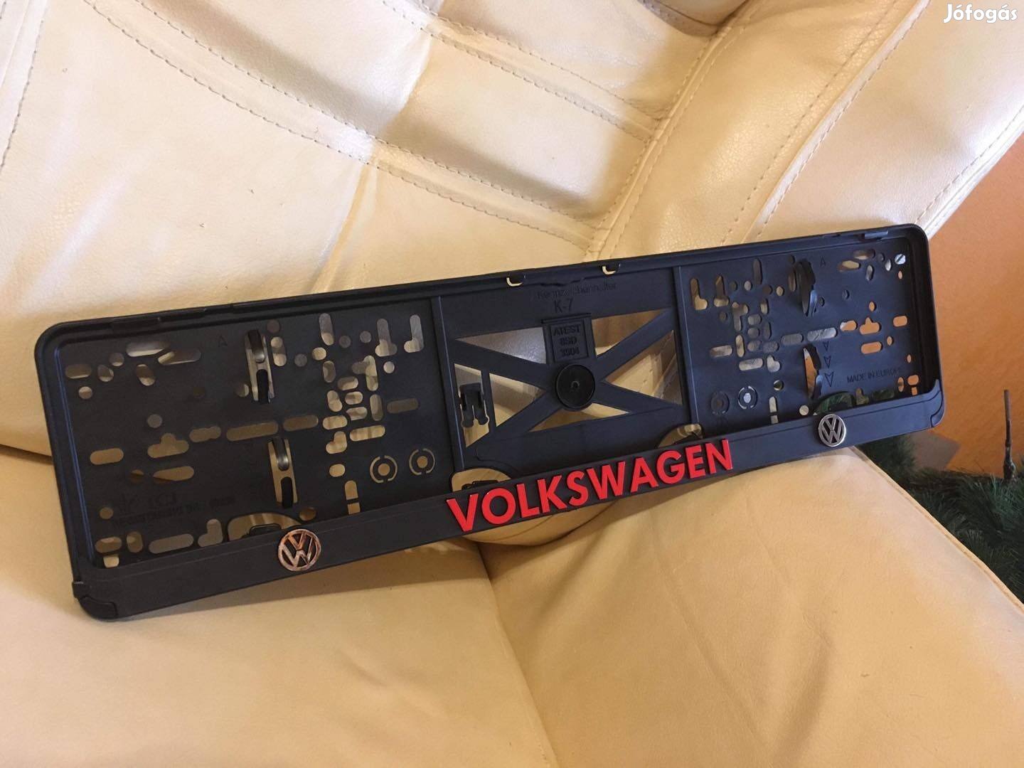Volkswagen rendszámtábla keret piros
