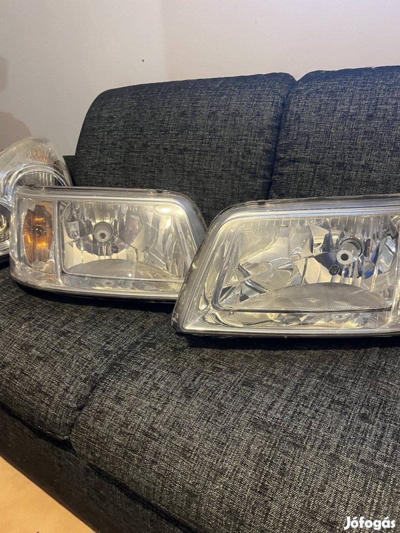 Volkswagen t5 fényszóró pár