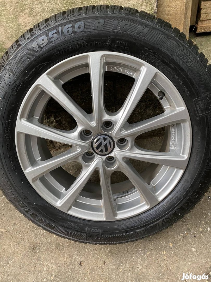 Volkswagen téli gumi garnitúra 16"