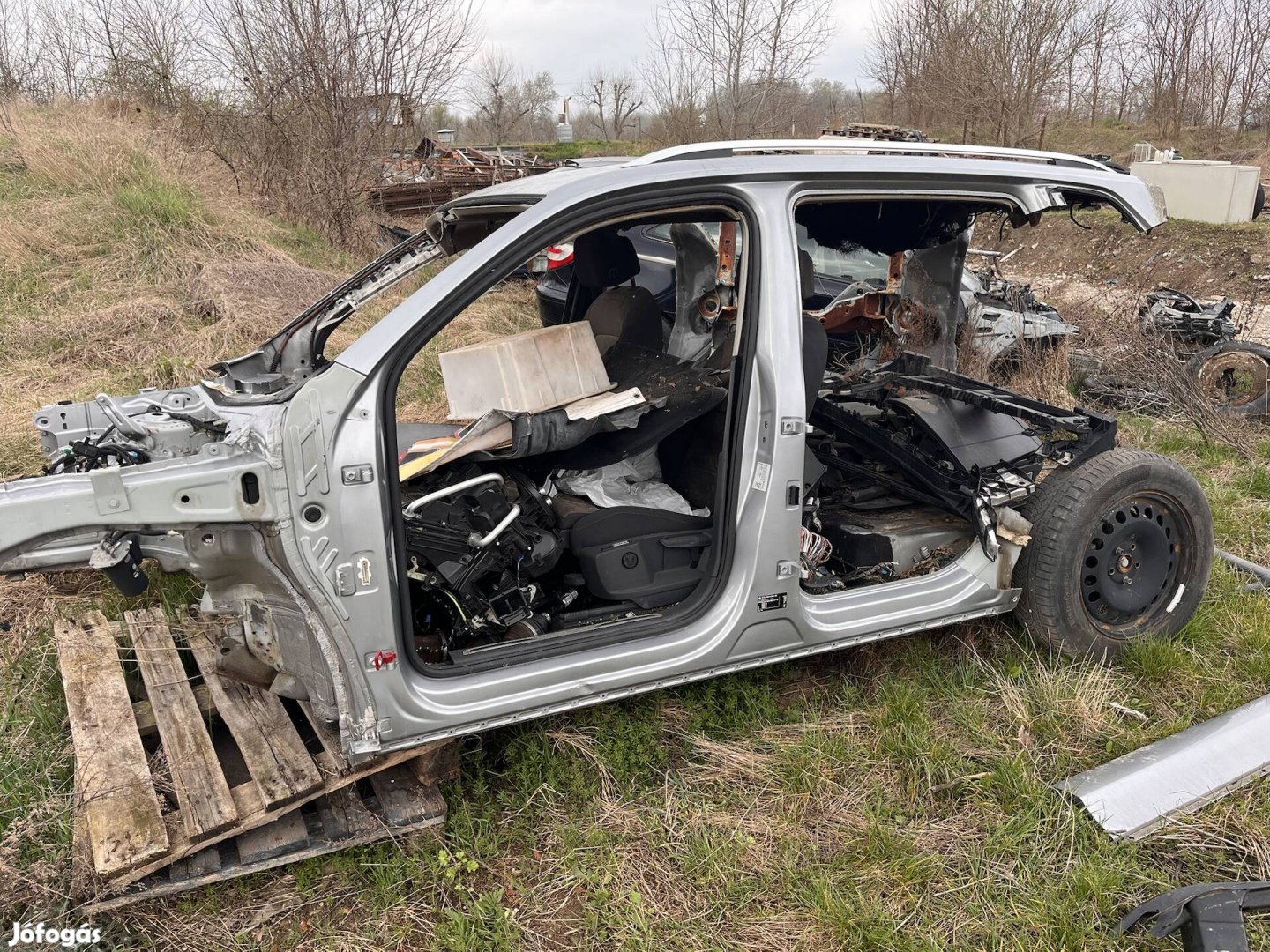 Volkswagen tiguan allspace oldalkeret
