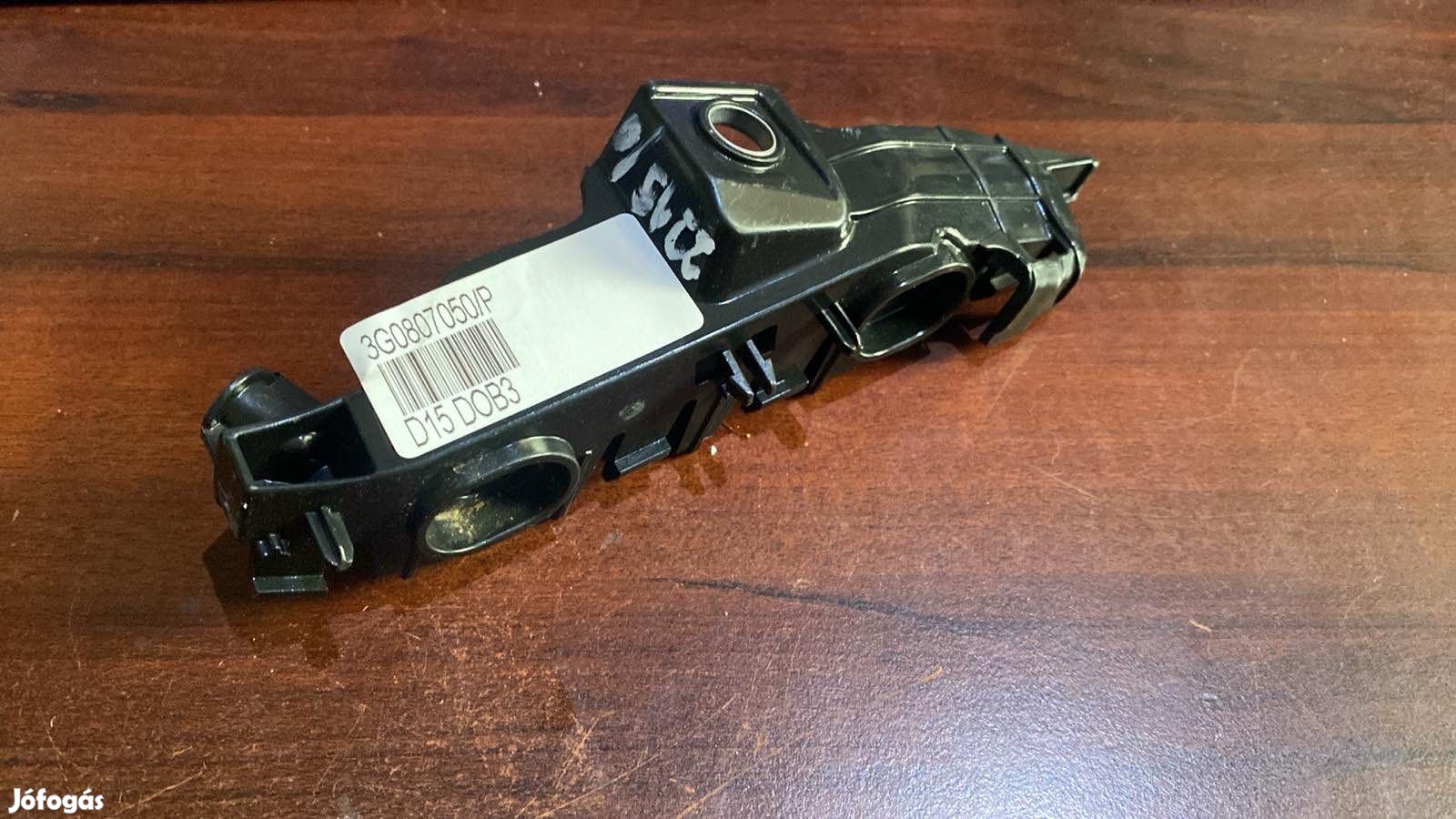 Volkwagen Passat B8 jobb első lökhárító 3G0807050 eladó