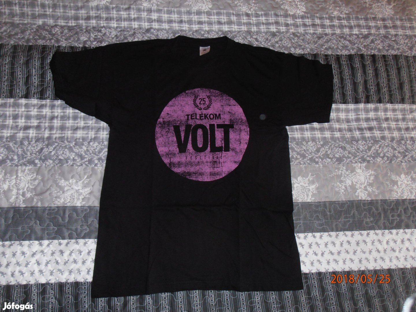 Volt fesztivál póló újszerű L-es 4500 ft