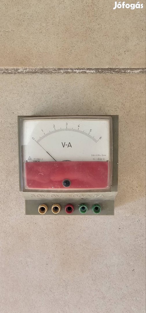 Voltax-2 analóg Tanért műszer 1974