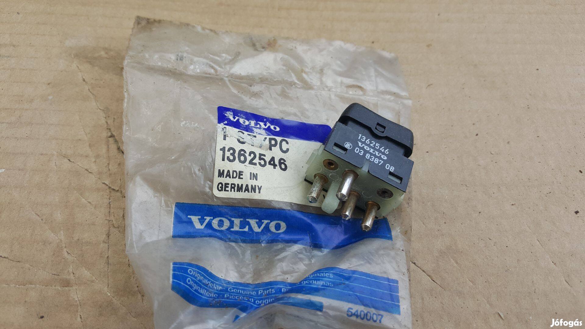 Volvo 1362546 400 700 900 ablakemelőkapcsoló