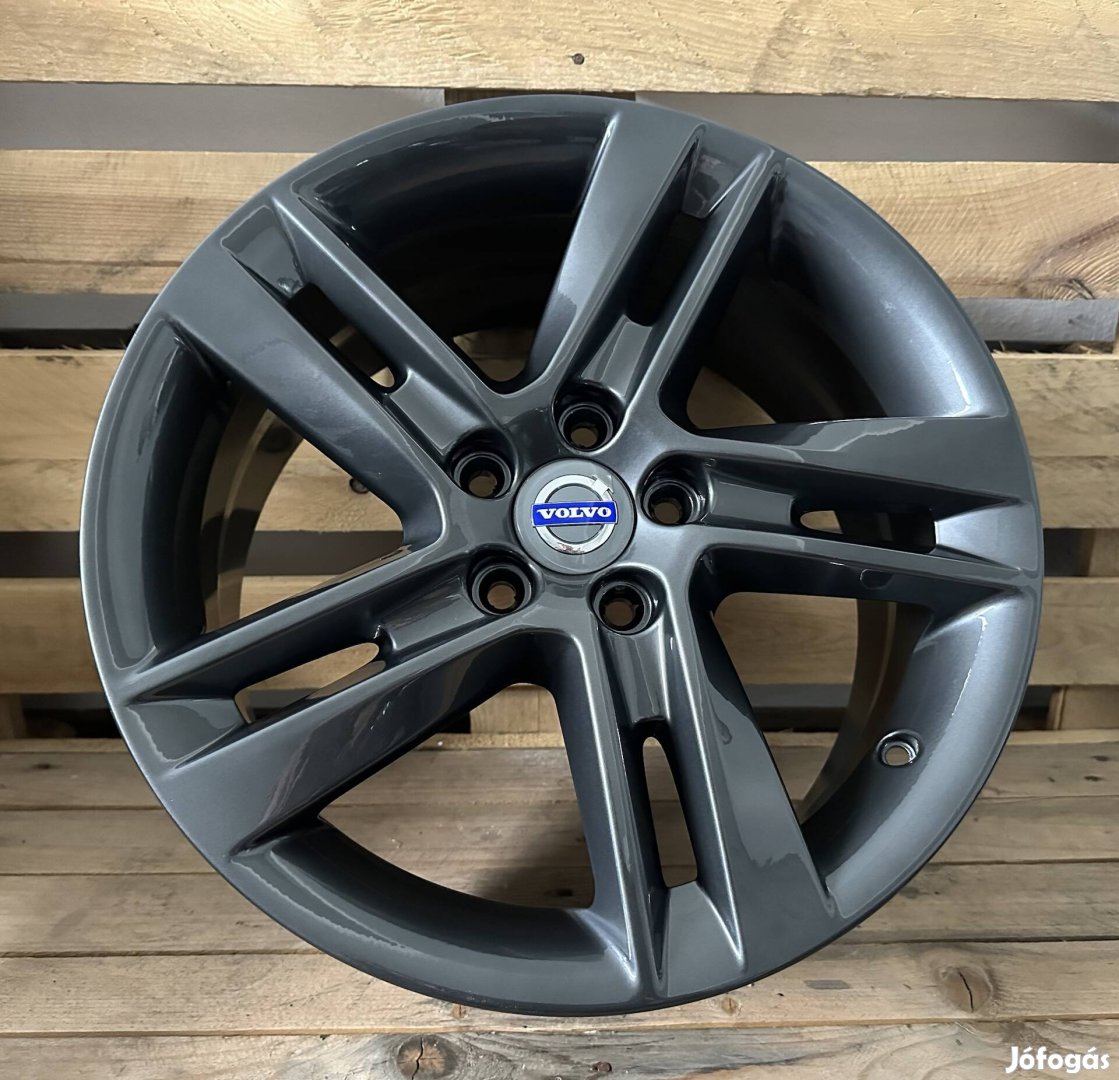 Volvo 17es gyári alufelni 5x108